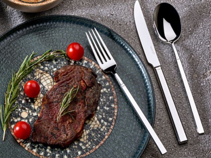 Посуда и столовые приборы